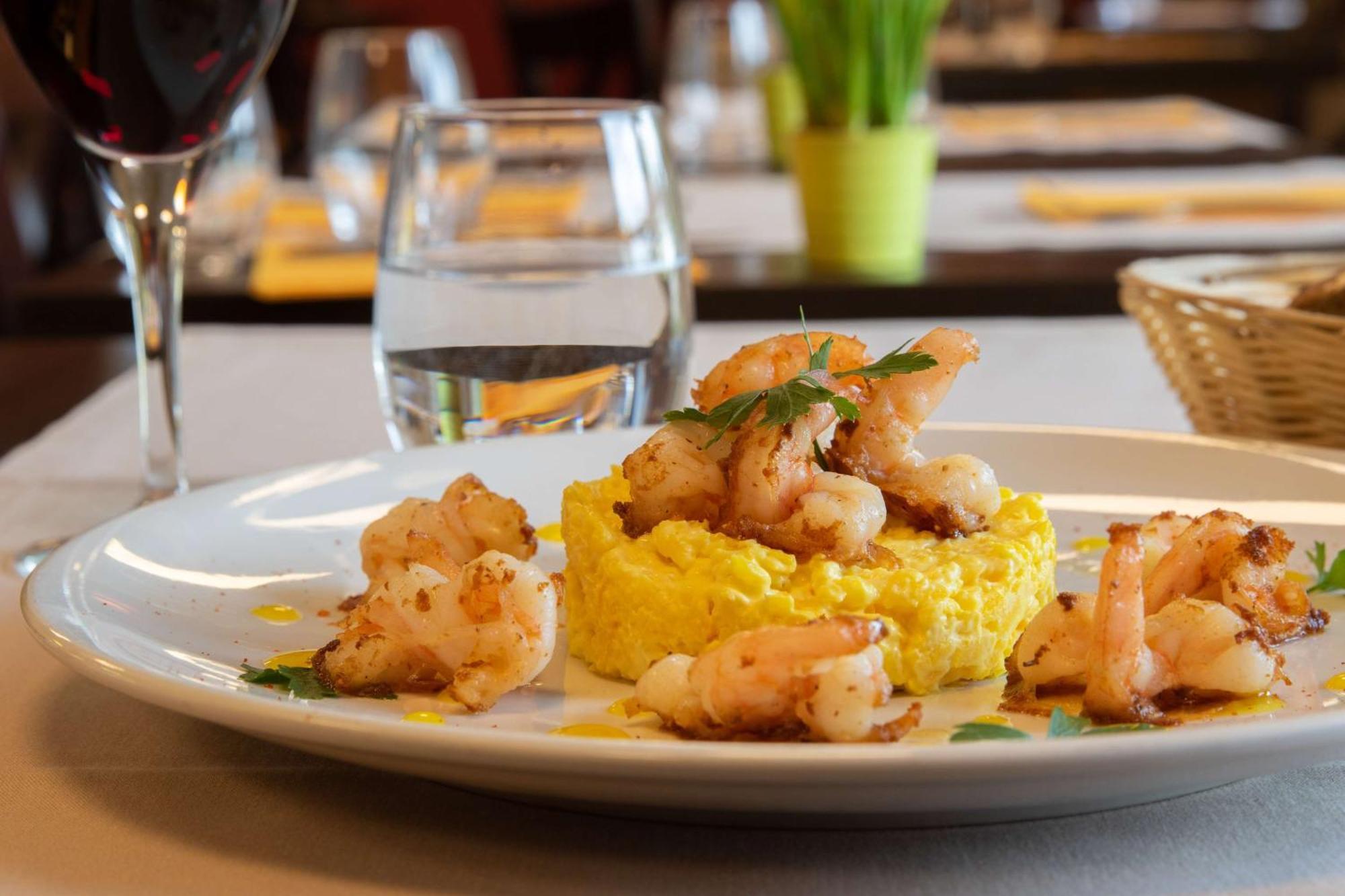 Brit Hotel Saint-Meen-Le-Grand En Broceliande Ngoại thất bức ảnh