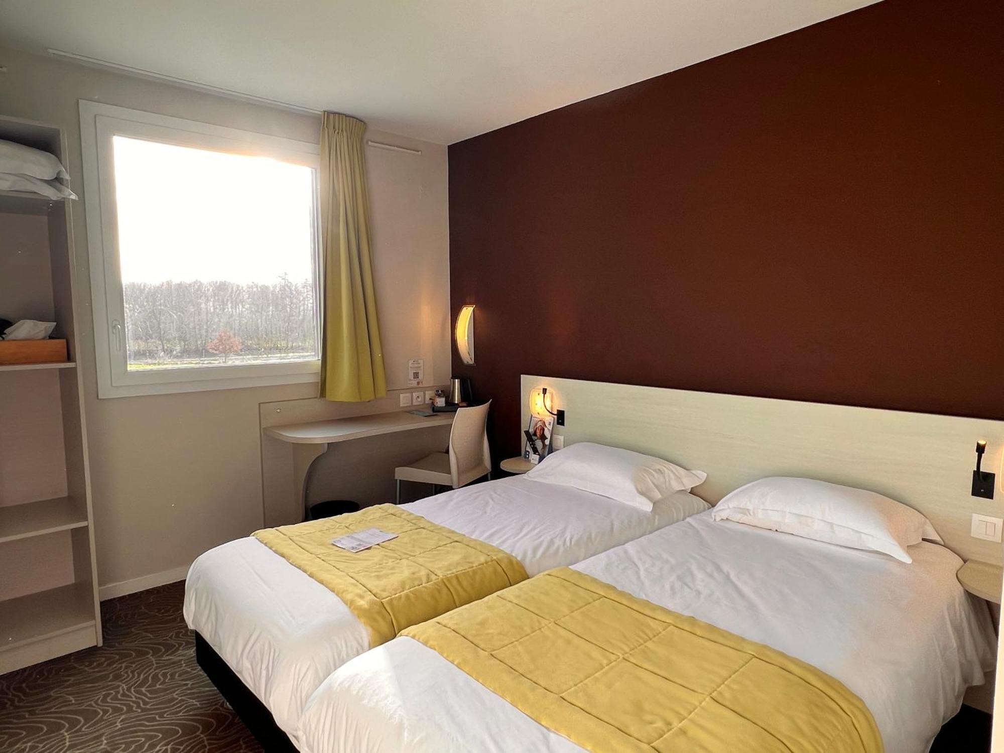 Brit Hotel Saint-Meen-Le-Grand En Broceliande Ngoại thất bức ảnh