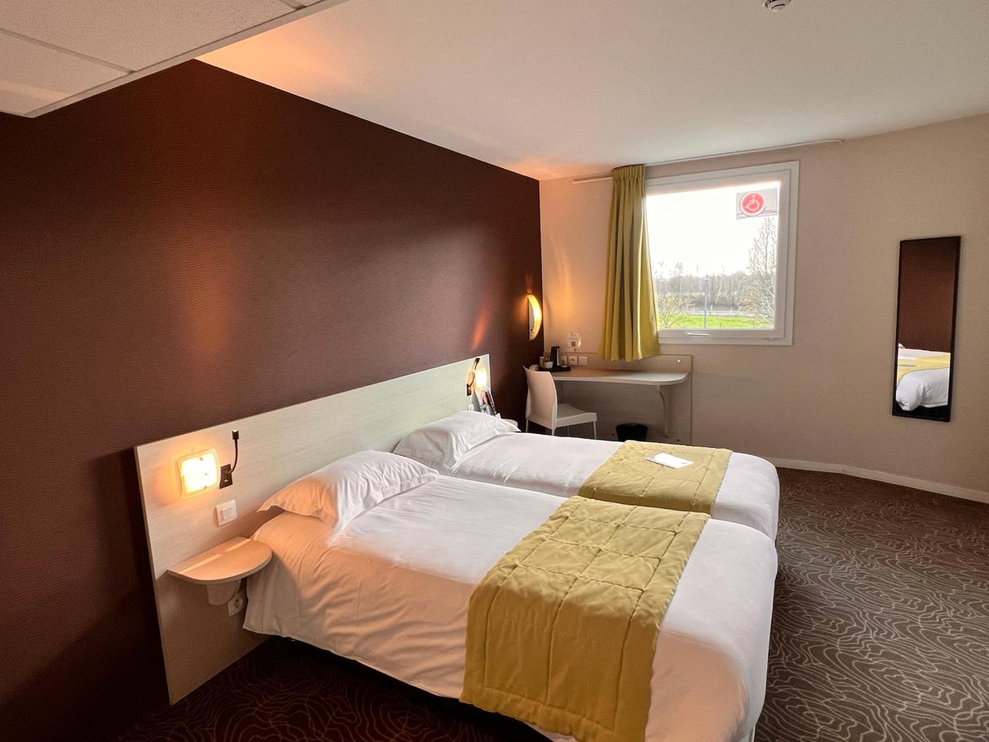 Brit Hotel Saint-Meen-Le-Grand En Broceliande Ngoại thất bức ảnh
