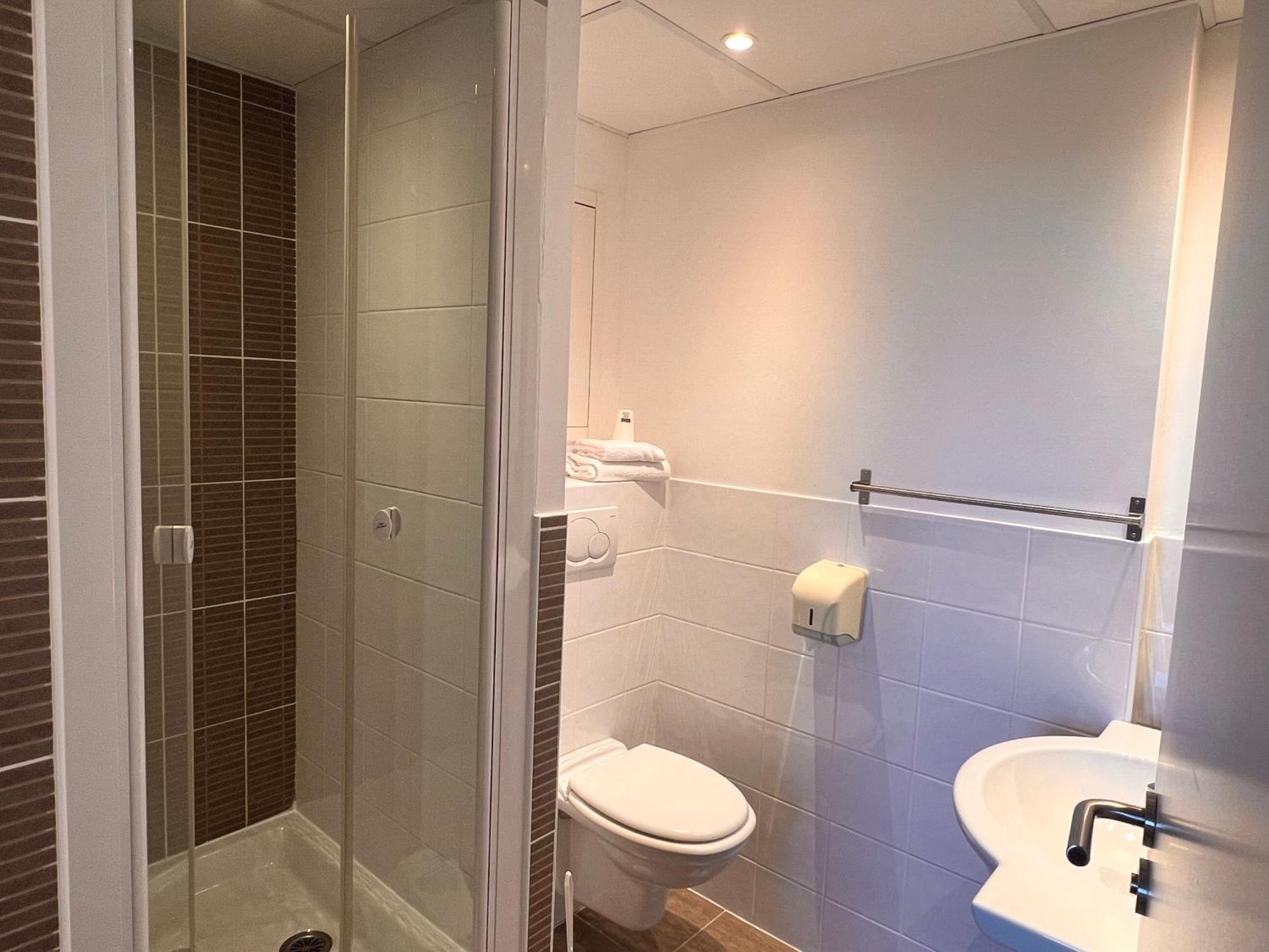 Brit Hotel Saint-Meen-Le-Grand En Broceliande Ngoại thất bức ảnh