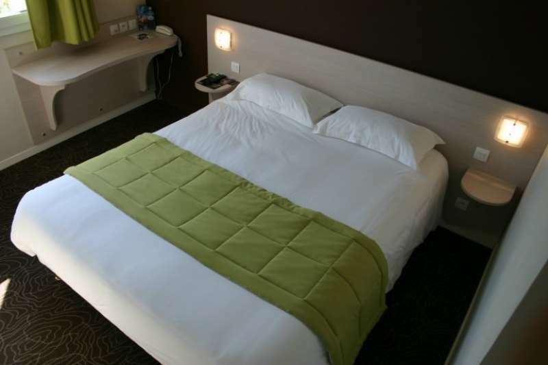 Brit Hotel Saint-Meen-Le-Grand En Broceliande Phòng bức ảnh